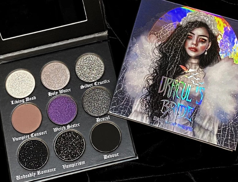 Love Lace Dracul`s Bride Eyeshadow Palette